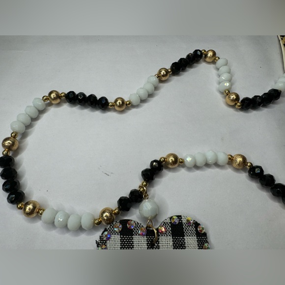 Buffalo Plaid Heart Necklace Set - Picture 3 of 6